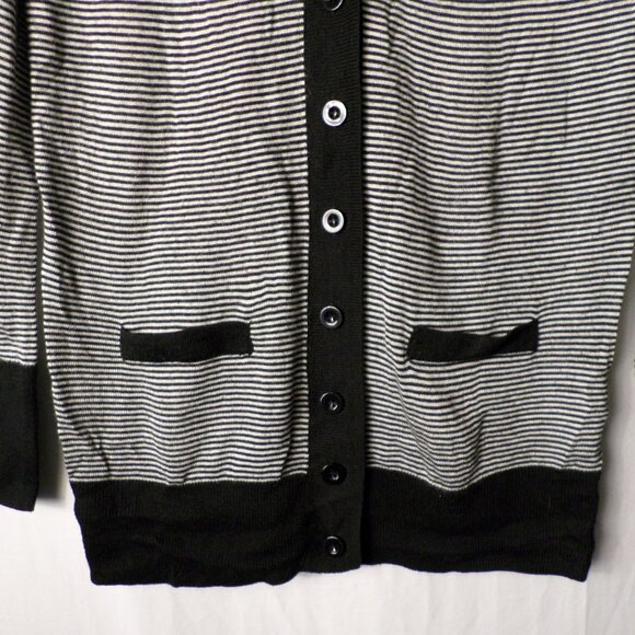 Mod Bod Black & White Cardigan Striped Button Front Sweater Womens Sz Small - Picture 3 of 9